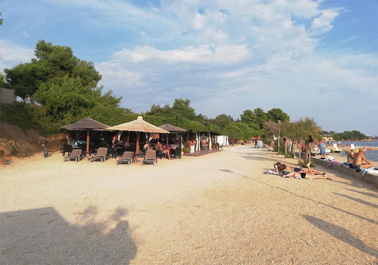 Danyja Apartments Sveti Filip i Jakov Bagian luar foto