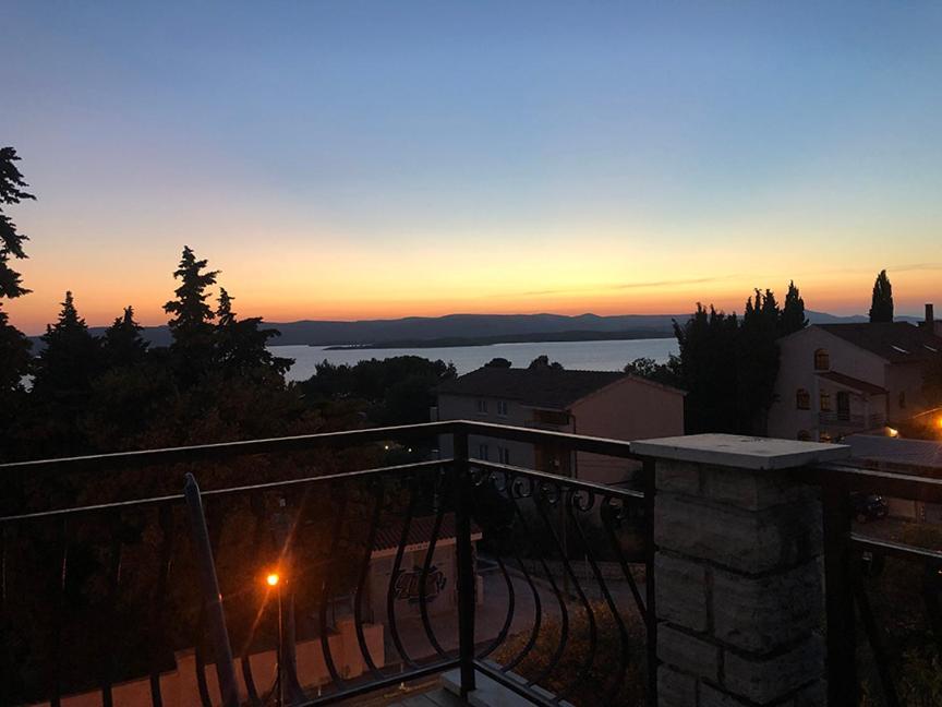 Danyja Apartments Sveti Filip i Jakov Bagian luar foto