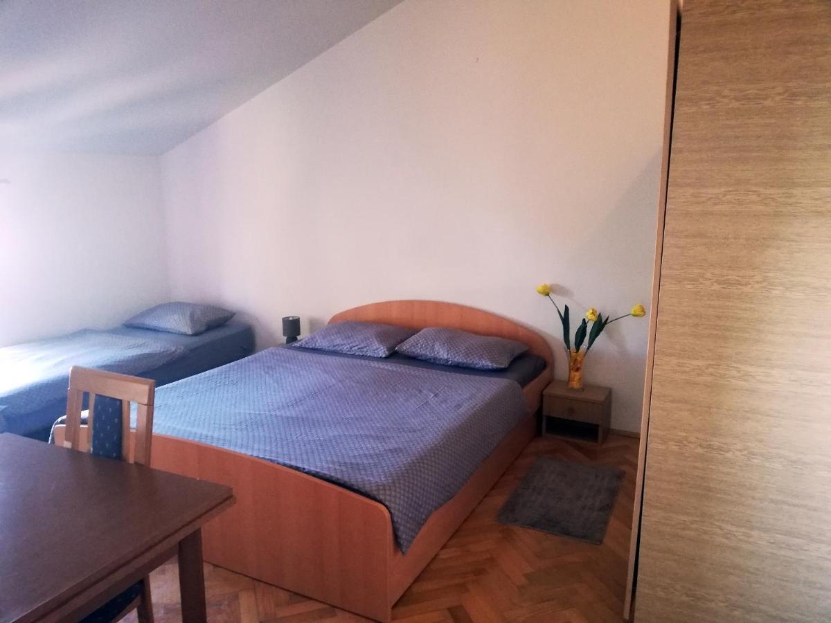 Danyja Apartments Sveti Filip i Jakov Bagian luar foto