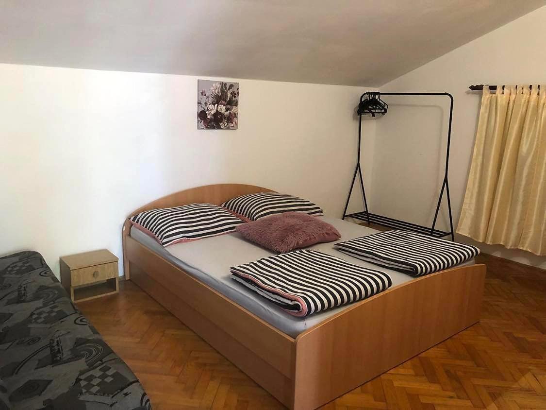 Danyja Apartments Sveti Filip i Jakov Bagian luar foto