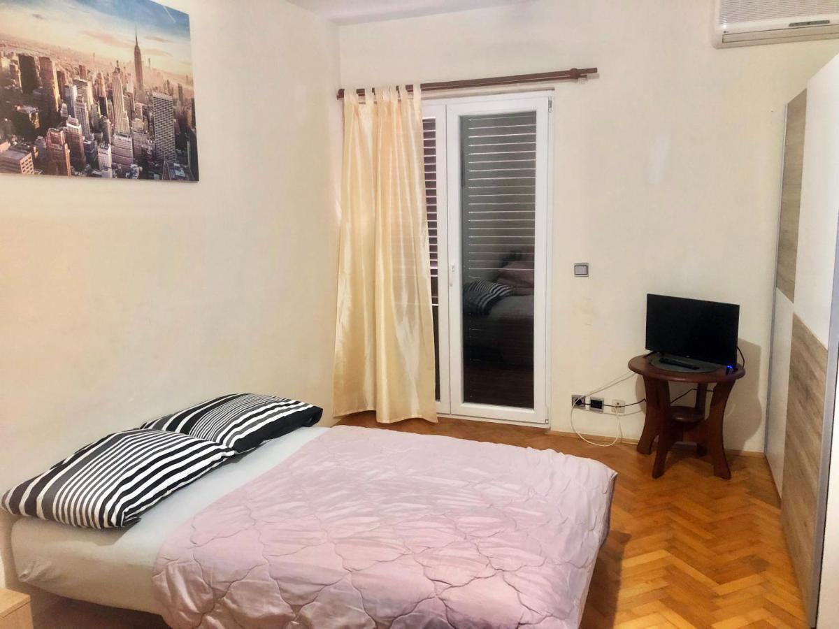 Danyja Apartments Sveti Filip i Jakov Bagian luar foto