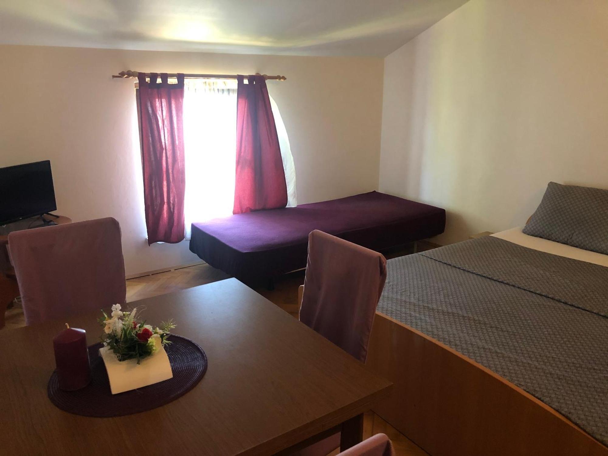 Danyja Apartments Sveti Filip i Jakov Bagian luar foto