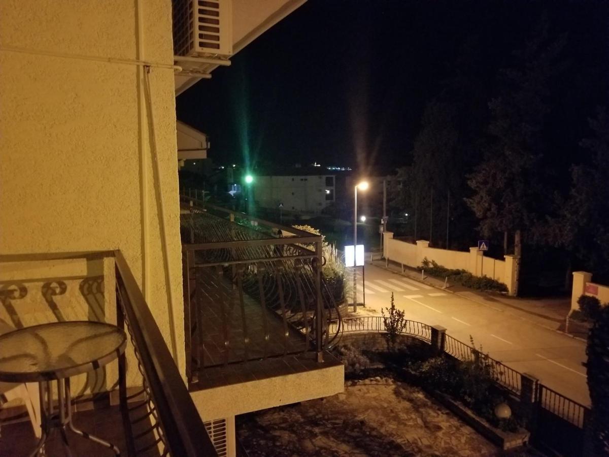 Danyja Apartments Sveti Filip i Jakov Bagian luar foto